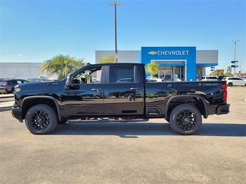 2025 Chevrolet Silverado 2500 Custom