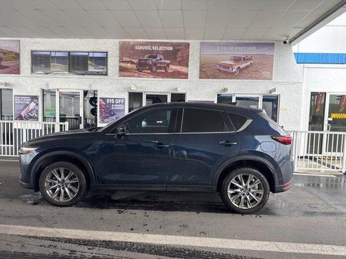 2021 Mazda CX-5 Signature