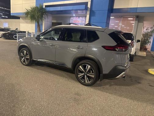 2023 Nissan Rogue Platinum