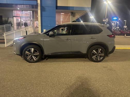 2023 Nissan Rogue Platinum