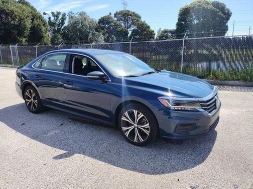 2022 Volkswagen Passat 2.0T SE