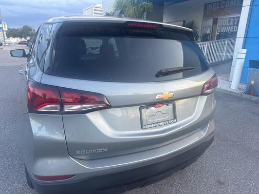 Sterling Gray Metallic 2024 Chevrolet Equinox LS