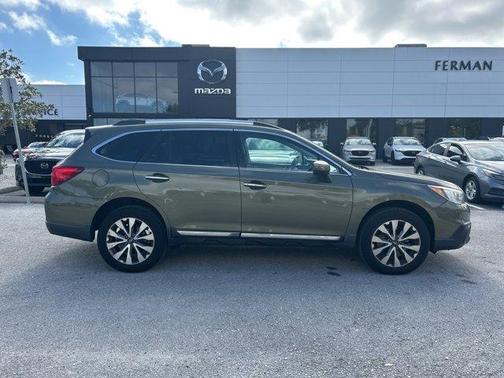 2017 Subaru Outback 2.5i Touring