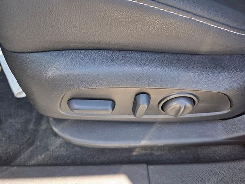 Sterling Gray Metallic 2024 Chevrolet Blazer LT