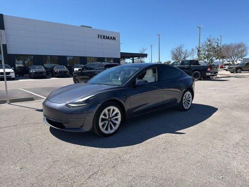 2022 Tesla Model 3 Long Range