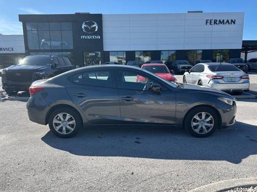 2015 Mazda Mazda3 i SV
