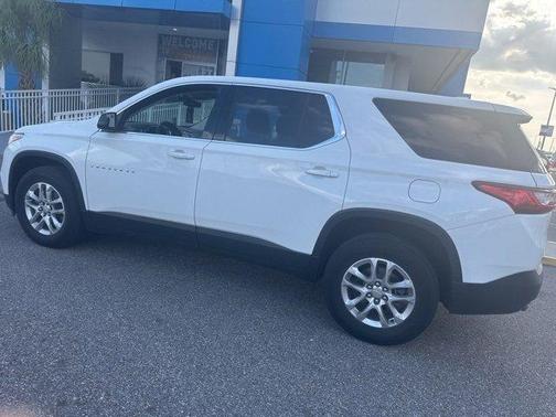 2021 Chevrolet Traverse LS