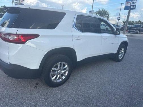 2021 Chevrolet Traverse LS