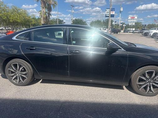 Mosaic Black Metallic 2020 Chevrolet Malibu RS