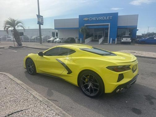 2021 Chevrolet Corvette Stingray w/2LT