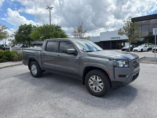 Gun Metallic 2022 Nissan Frontier SV