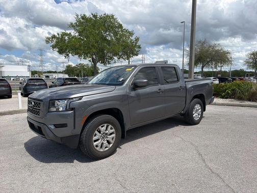 Gun Metallic 2022 Nissan Frontier SV