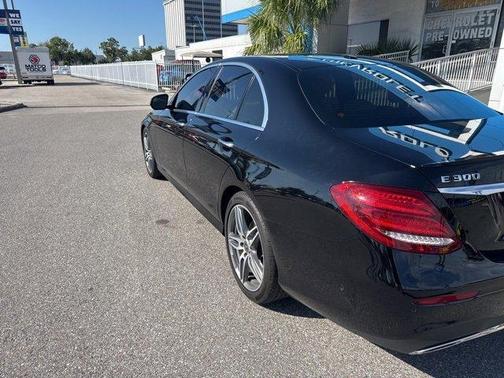 2018 Mercedes-Benz E-Class E 300