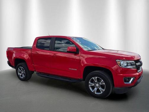 Red 2019 Chevrolet Colorado Z71