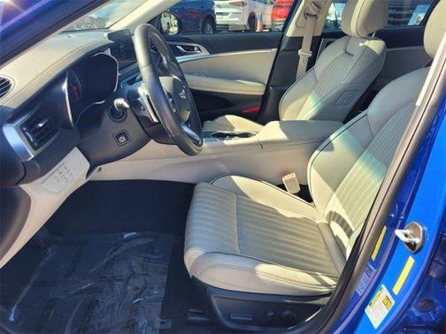 2021 Genesis G70 2.0T