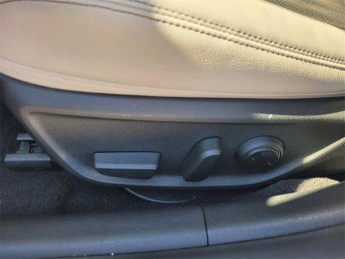 2021 Genesis G70 2.0T