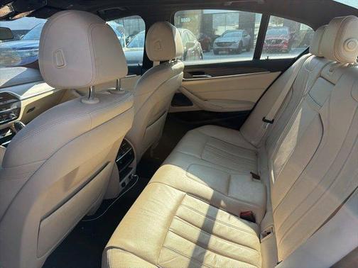 2017 BMW 530 i xDrive