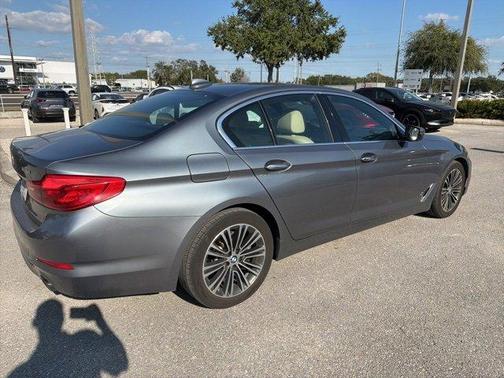 2017 BMW 530 i xDrive