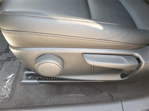 2025 Mazda Mazda3 FWD w/Select Package