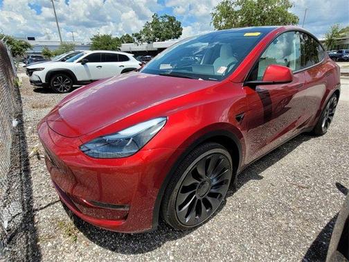 2025 Tesla Model Y Performance