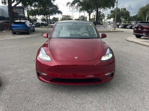 2025 Tesla Model Y Performance