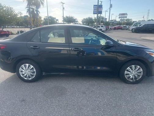 Aurora Black 2021 Kia Rio LX