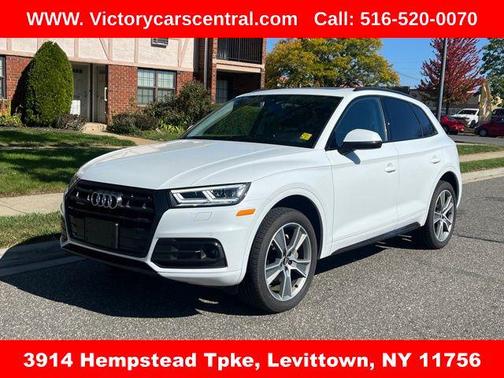 2020 Audi Q5 45 Premium Plus