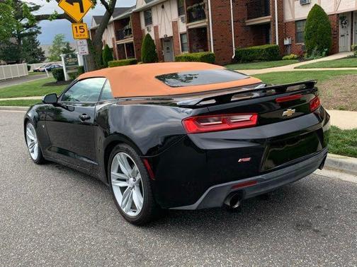 2017 Chevrolet Camaro 2LT