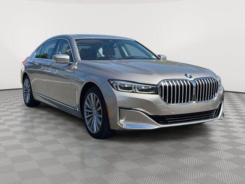 Cashmere Silver Metallic 2021 BMW 740 xDrive