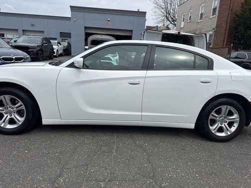 White Knuckle Clearcoat 2021 Dodge Charger SXT