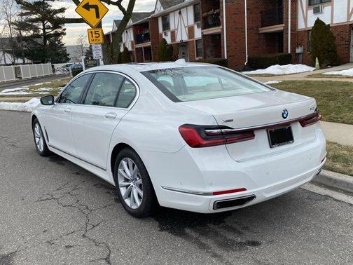 Alpine White 2020 BMW 740 xDrive