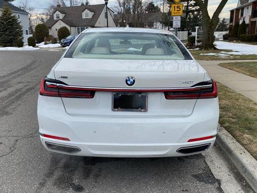 Alpine White 2020 BMW 740 xDrive