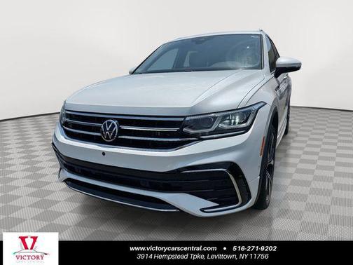 White Pearl 2022 Volkswagen Tiguan 2.0T SEL R-Line 4MOTION