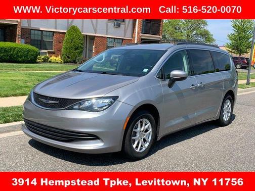 2020 Chrysler Voyager LXI