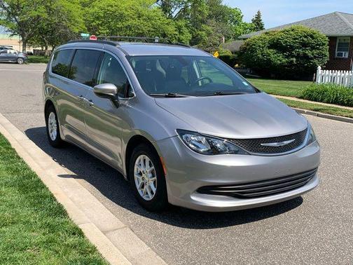 2020 Chrysler Voyager LXI