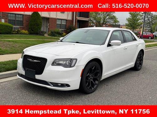 2019 Chrysler 300 S