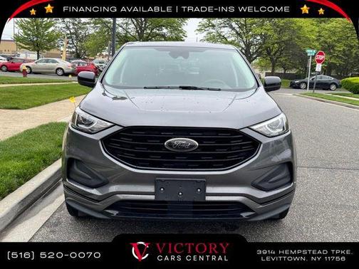 2022 Ford Edge SE