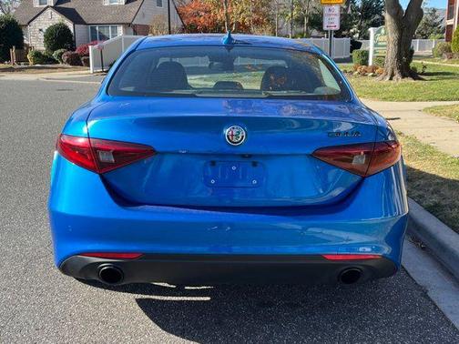 2019 Alfa Romeo Giulia Base