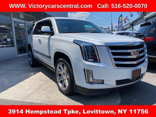 2018 Cadillac Escalade Premium Luxury