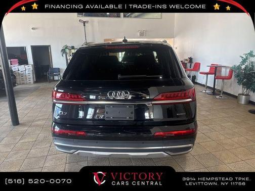 2022 Audi Q7 55 Premium Plus