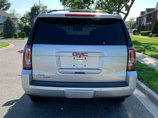 2020 GMC Yukon SLT