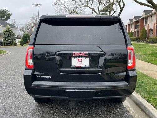 2018 GMC Yukon SLE