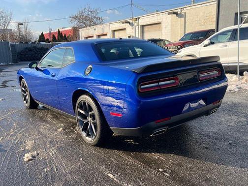 2021 Dodge Challenger SXT