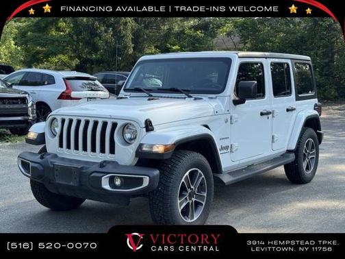 2023 Jeep Wrangler 4-Door Sahara 4x4