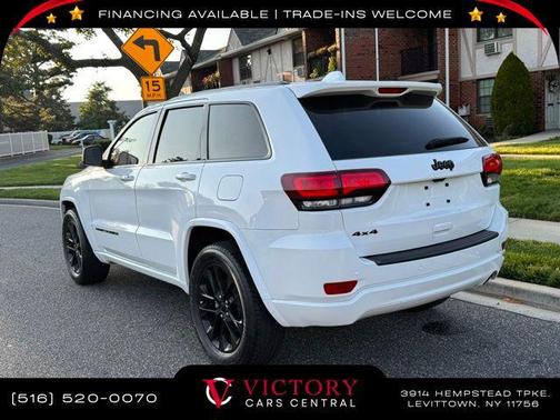 2021 Jeep Grand Cherokee Laredo