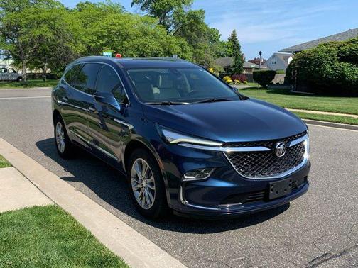 2022 Buick Enclave AWD Avenir