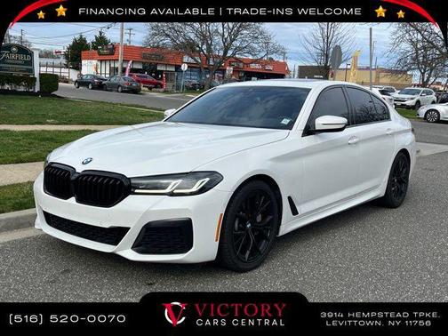 2022 BMW 530 i