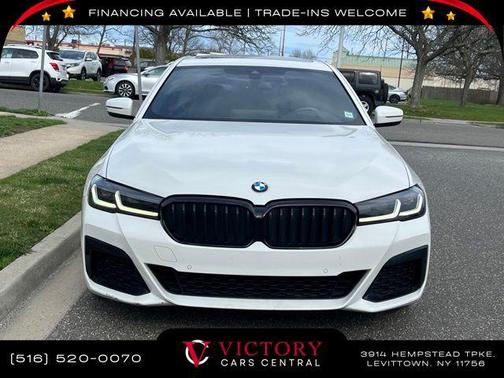 2022 BMW 530 i