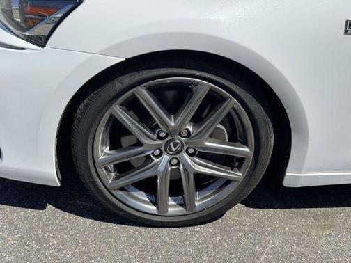 Ultra White 2018 Lexus IS 300 Base