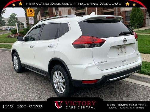 2017 Nissan Rogue SV
